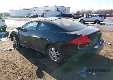 2006 Honda Accord 2.4 Ex z USA, uszkodzony, nr VIN 1HGCM71646A014744